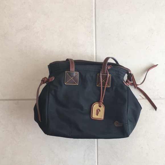Dooney & Bourke black tote - Picture 1 of 3